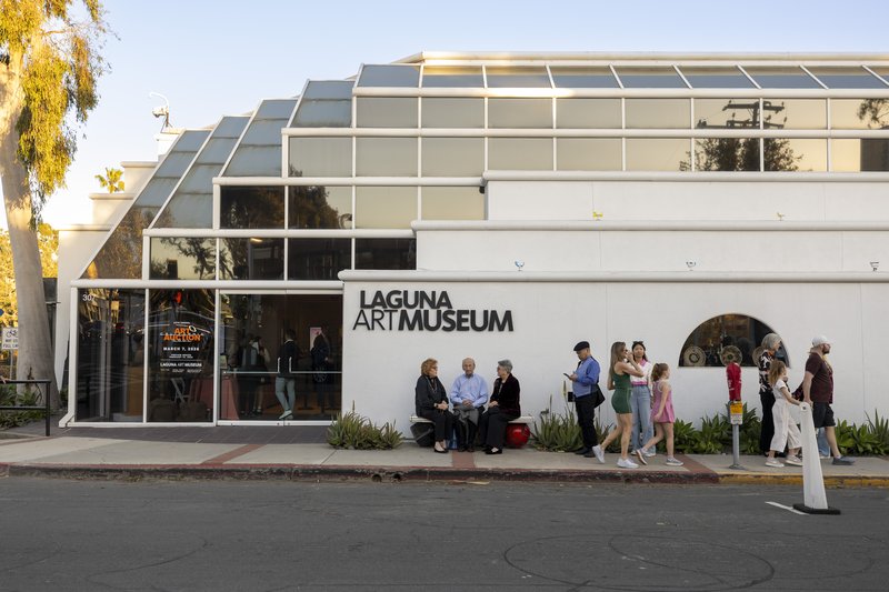 Laguna Art Museum Auction